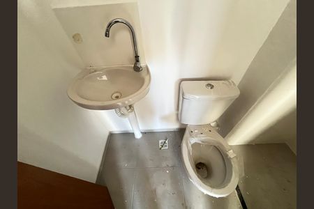 Banheiro de apartamento para alugar com 2 quartos, 40m² em Morumbi, São Paulo