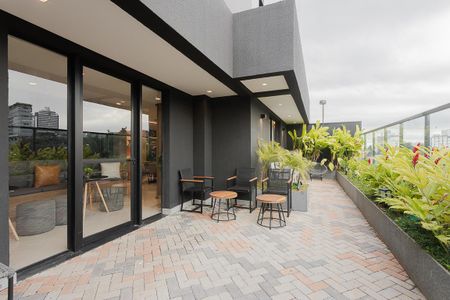 Studio para alugar com 24m², 1 quarto e sem vaga Studio para alugar com 24m², 1 quarto e sem vagaTerraço