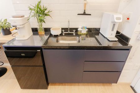 Studio para alugar com 24m², 1 quarto e sem vaga Studio para alugar com 24m², 1 quarto e sem vagaCozinha