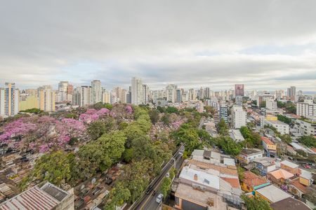 Studio para alugar com 24m², 1 quarto e sem vaga Studio para alugar com 24m², 1 quarto e sem vagaVaranda