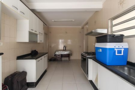 Casa à venda com 200m², 3 quartos e 2 vagas Casa à venda com 200m², 3 quartos e 2 vagasCozinha