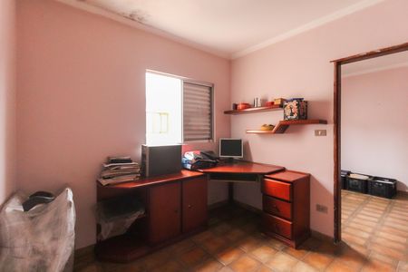 Casa à venda com 200m², 3 quartos e 2 vagas Casa à venda com 200m², 3 quartos e 2 vagasQuarto 1