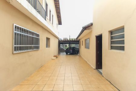 Casa à venda com 200m², 3 quartos e 2 vagas Casa à venda com 200m², 3 quartos e 2 vagasÁrea Externa