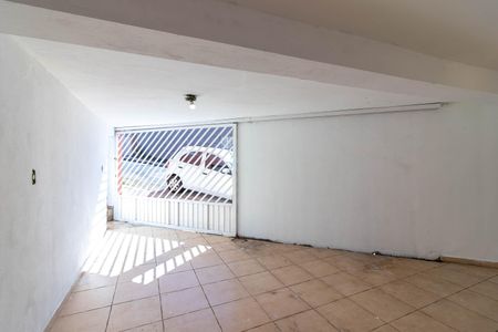 Casa para alugar com 150m², 3 quartos e 2 vagas Casa para alugar com 150m², 3 quartos e 2 vagasGaragem