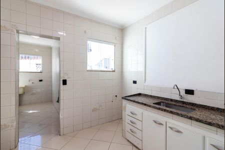 Casa para alugar com 150m², 3 quartos e 2 vagas Casa para alugar com 150m², 3 quartos e 2 vagasCozinha