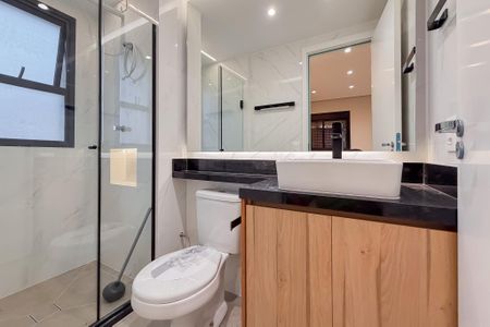 Banheiro de kitnet/studio para alugar com 1 quarto, 28m² em Ipiranga, São Paulo