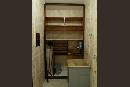 Área de Serviço de casa para alugar com 3 quartos, 172m² em Jardim dos Calegaris, Paulínia