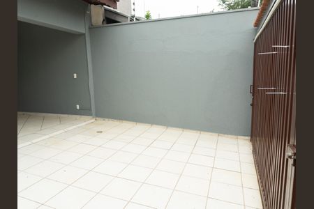 Garagem de casa para alugar com 3 quartos, 172m² em Jardim dos Calegaris, Paulínia