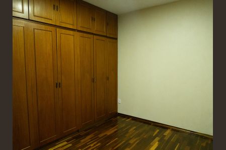 Casa para alugar com 172m², 3 quartos e 3 vagas Casa para alugar com 172m², 3 quartos e 3 vagasQuarto 2 - Suíte