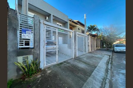 Casa para alugar com 160m², 2 quartos e 1 vaga Casa para alugar com 160m², 2 quartos e 1 vagaFachada