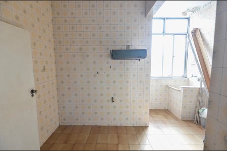 Apartamento à venda com 60m², 2 quartos e sem vagaCozinha