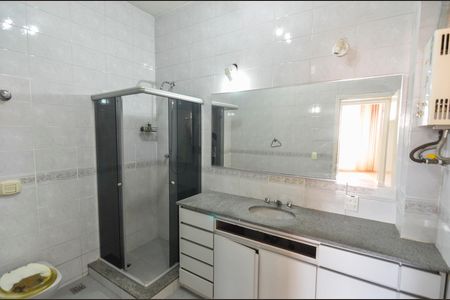 Apartamento à venda com 60m², 2 quartos e sem vagaBanheiro