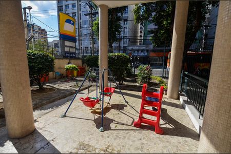 Apartamento à venda com 60m², 2 quartos e sem vagaÁrea comum