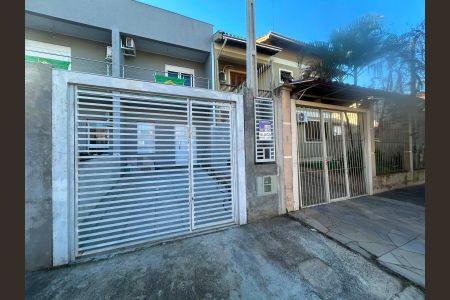 Casa para alugar com 150m², 2 quartos e 1 vaga Casa para alugar com 150m², 2 quartos e 1 vagaFachada