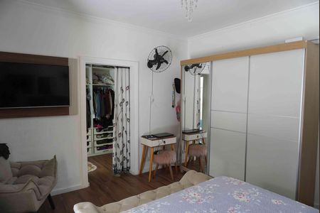 Casa de condomínio à venda com 404m², 3 quartos e 6 vagasSuite 1