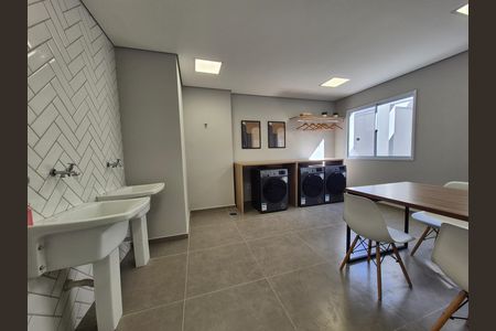 Área comum - Lavanderia de apartamento para alugar com 1 quarto, 29m² em Vila Sonia, São Paulo