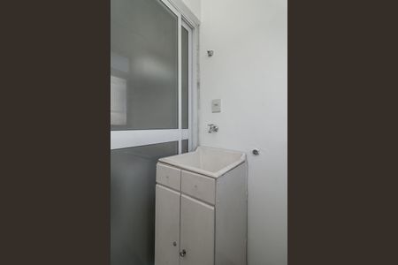 Área de Serviço de apartamento para alugar com 1 quarto, 60m² em Jardim Lindóia, Porto Alegre