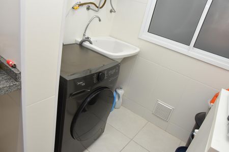 Apartamento para alugar com 64m², 2 quartos e 1 vaga Apartamento para alugar com 64m², 2 quartos e 1 vagaÁrea de Serviço