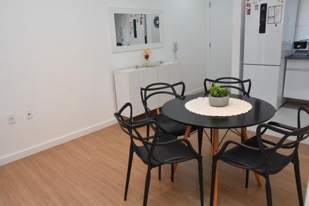 Apartamento para alugar com 64m², 2 quartos e 1 vaga Apartamento para alugar com 64m², 2 quartos e 1 vagaSala de Jantar