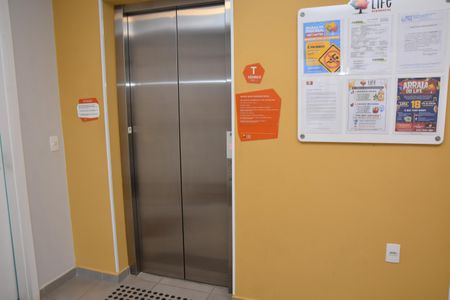 Apartamento para alugar com 64m², 2 quartos e 1 vaga Apartamento para alugar com 64m², 2 quartos e 1 vagaelevadores