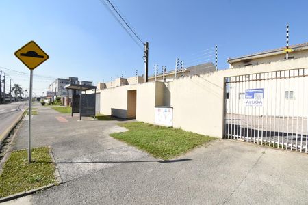 Fachada do condomínio  de apartamento para alugar com 2 quartos, 62m² em Vargem Grande, Pinhais