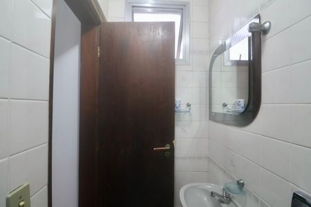 Apartamento para alugar com 70m², 2 quartos e 1 vaga Apartamento para alugar com 70m², 2 quartos e 1 vagaBanheiro Suíte