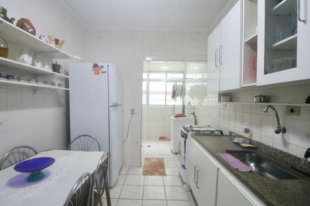 Apartamento para alugar com 70m², 2 quartos e 1 vaga Apartamento para alugar com 70m², 2 quartos e 1 vagaCozinha