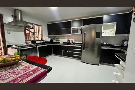 Cozinha de casa à venda com 5 quartos, 177m² em Sumaré, São Paulo