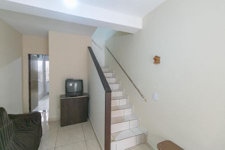Casa para alugar com 70m², 3 quartos e 1 vaga