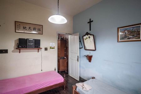 Casa à venda com 146m², 4 quartos e 6 vagas Casa à venda com 146m², 4 quartos e 6 vagasQuarto 3