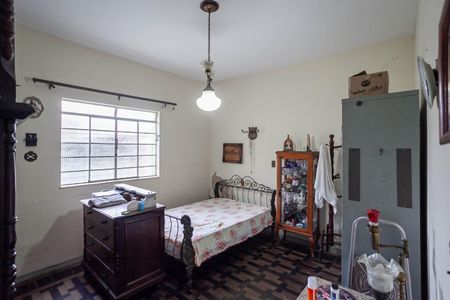 Casa à venda com 146m², 4 quartos e 6 vagas Casa à venda com 146m², 4 quartos e 6 vagasQuarto 2