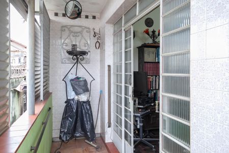 Varanda de casa à venda com 4 quartos, 146m² em Santa Efigênia, Belo Horizonte