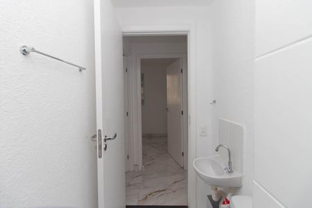 Banheiro de apartamento à venda com 2 quartos, 38m² em Jardim Recanto Verde, São Paulo