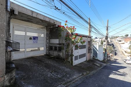 Casa para alugar com 80m², 2 quartos e 1 vagaFachada