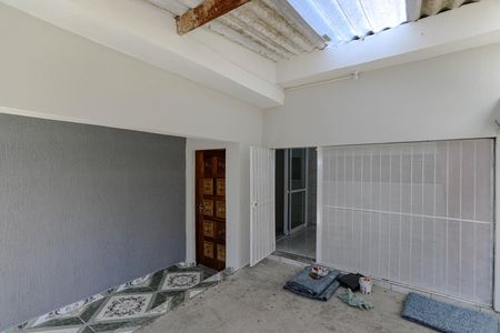 Casa para alugar com 80m², 2 quartos e 1 vagaÁrea de Serviço