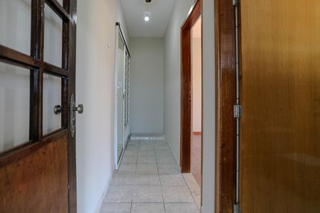 Corredor de casa para alugar com 2 quartos, 80m² em Vila Pomar, Mogi das Cruzes