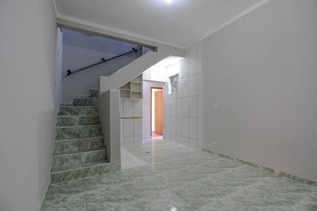 Casa para alugar com 2 quartos, 80m² em Vila Pomar, Mogi das Cruzes