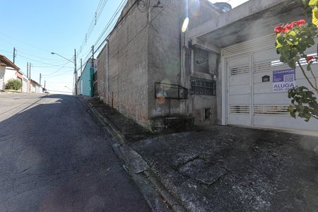 Casa para alugar com 80m², 2 quartos e 1 vagaFachada