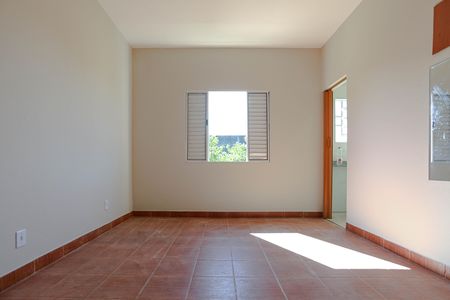 Casa para alugar com 80m², 2 quartos e 1 vagaQuarto 1 - Suíte