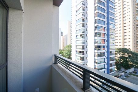Varanda de kitnet/studio à venda com 1 quarto, 28m² em Jardim Santo Amaro, São Paulo