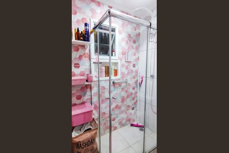 Banheiro de apartamento à venda com 2 quartos, 55m² em Santa Terezinha, Santo André