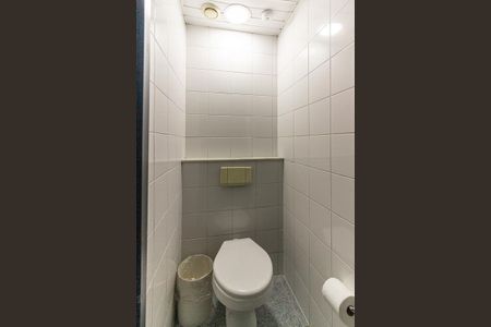 Studio à venda com 18m², 1 quarto e 1 vaga Studio à venda com 18m², 1 quarto e 1 vagaBanheiro