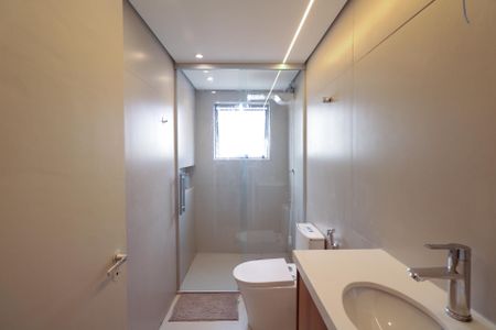 Banheiro de apartamento à venda com 2 quartos, 58m² em Centro, São Caetano do Sul