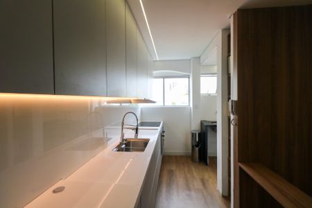 Cozinha de apartamento à venda com 2 quartos, 58m² em Centro, São Caetano do Sul