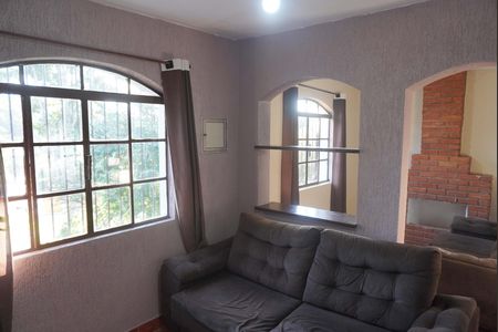 Sala de TV de casa para alugar com 4 quartos, 200m² em Parque Jaguari (fazendinha), Santana de Parnaíba