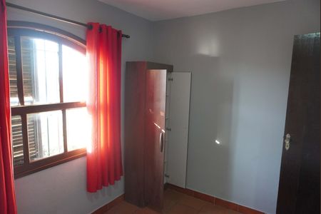 Casa para alugar com 200m², 4 quartos e 20 vagas Casa para alugar com 200m², 4 quartos e 20 vagasQuarto 2