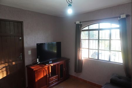 Casa para alugar com 200m², 4 quartos e 20 vagasSala de TV