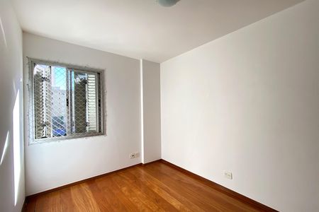 Apartamento à venda com 88m², 2 quartos e 2 vagas Apartamento à venda com 88m², 2 quartos e 2 vagasQuarto 2