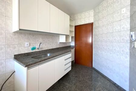 Apartamento à venda com 88m², 2 quartos e 2 vagas Apartamento à venda com 88m², 2 quartos e 2 vagasCozinha