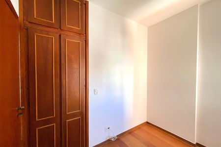 Apartamento à venda com 88m², 2 quartos e 2 vagas Apartamento à venda com 88m², 2 quartos e 2 vagasQuarto 3